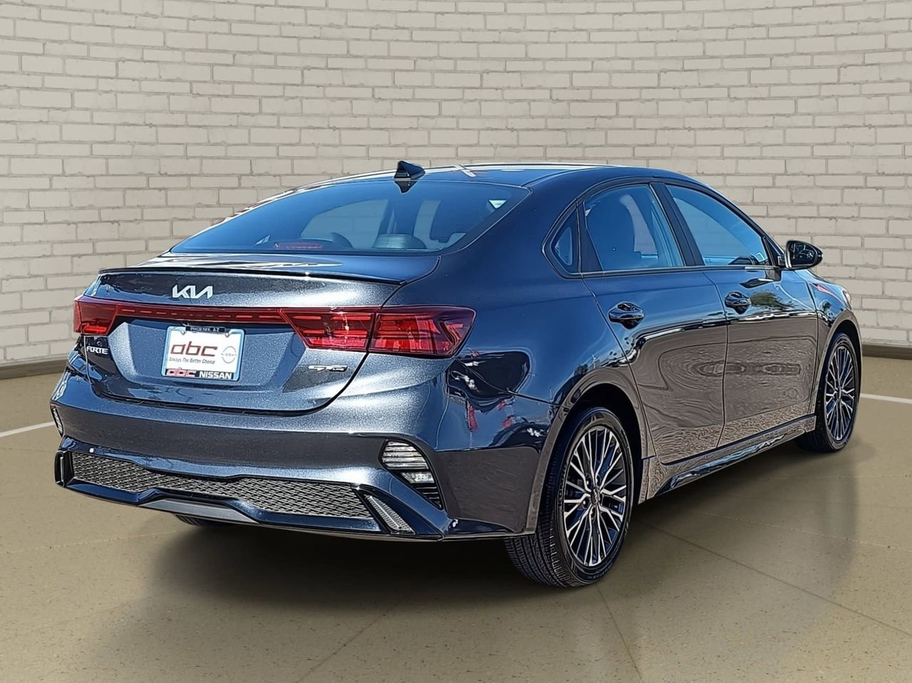 Used 2024 Kia Forte GT-Line image 5