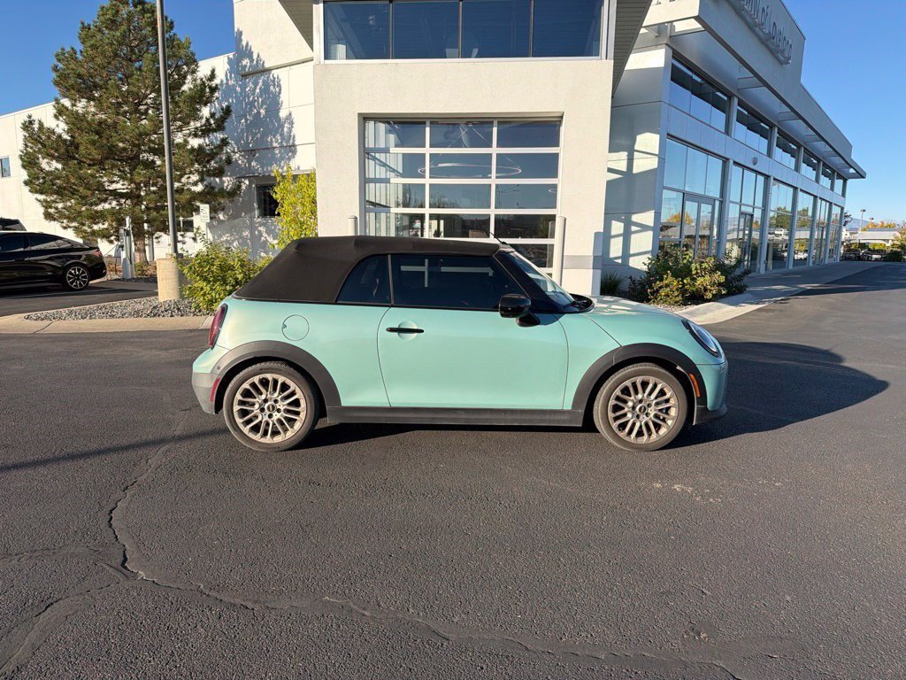 Used 2025 MINI Cooper S FWD image 6