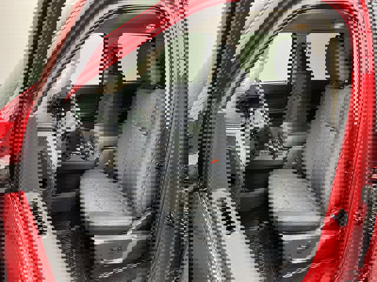 Used 2022 Ford Expedition XLT image 10