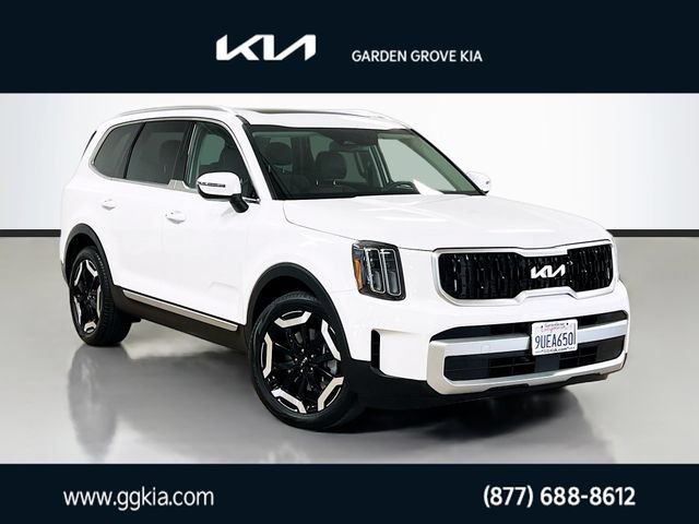 Certified 2025 Kia Telluride EX w/ EX Captain's Chair Package FWD image 1