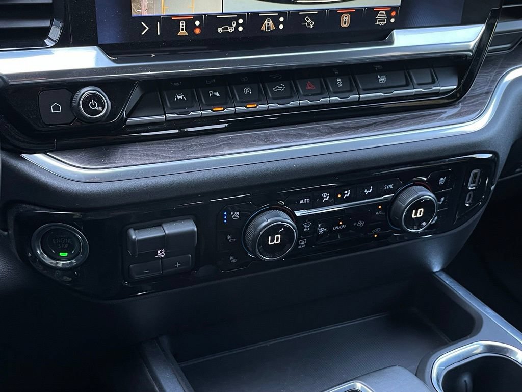 New 2026 Chevrolet Silverado 1500 LTZ w/ LTZ Premium Package AWD/4WD image 19