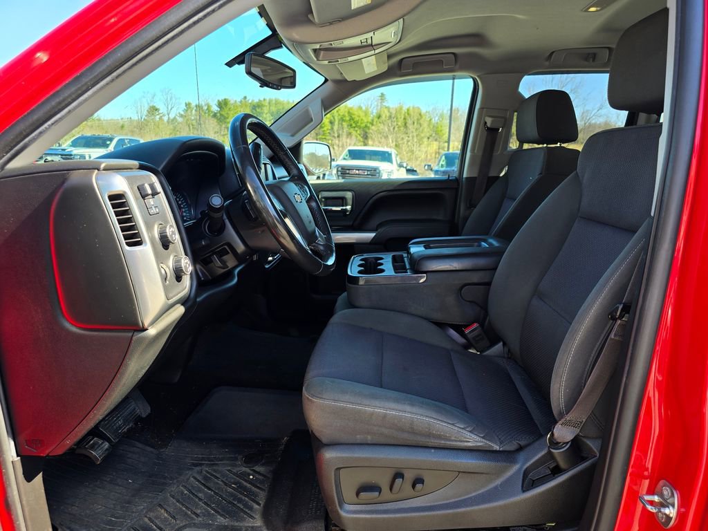 Used 2017 Chevrolet Silverado 1500 LT w/ All Star Edition image 4
