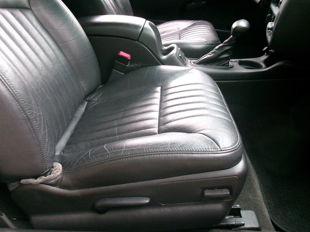 Used 2001 Chevrolet Monte Carlo SS w/ High Sport Appearance Pkg FWD image 17