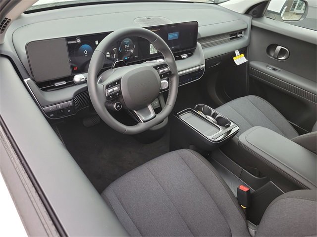 New 2026 Hyundai Ioniq 5 SE image 6