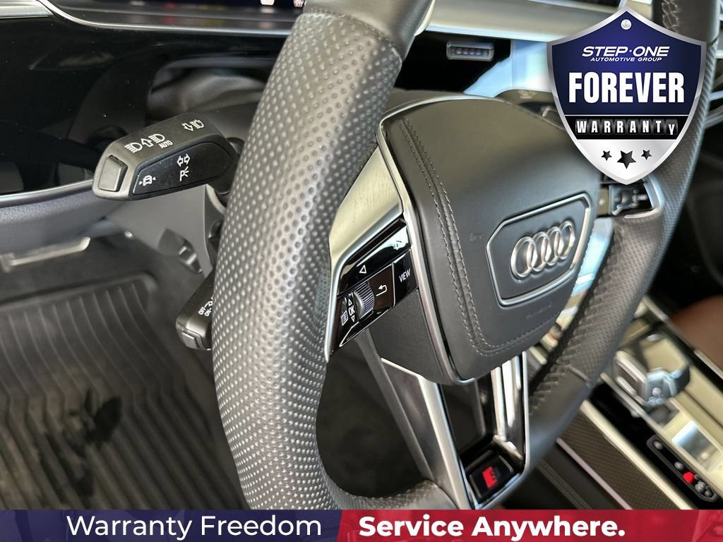 Used 2024 Audi S8 AWD/4WD image 20