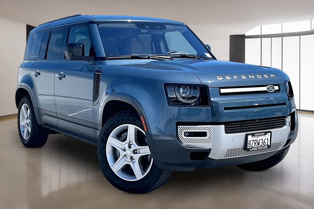 Used 2022 Land Rover Defender 110 SE image 3