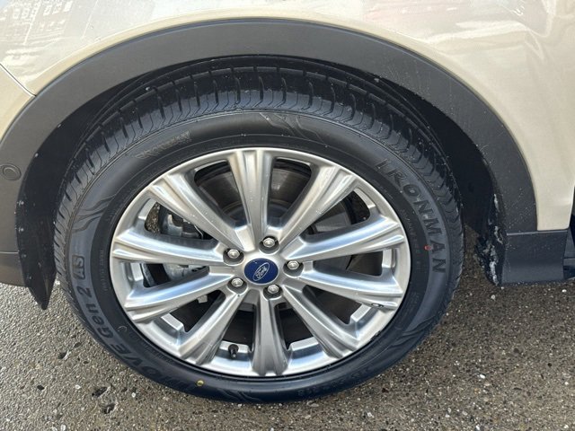 Used 2018 Ford Escape Titanium image 22