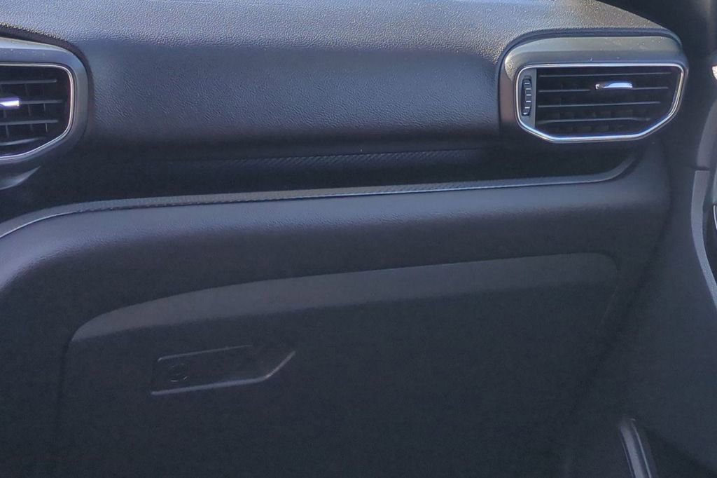 Used 2022 Ford Explorer ST-Line image 29