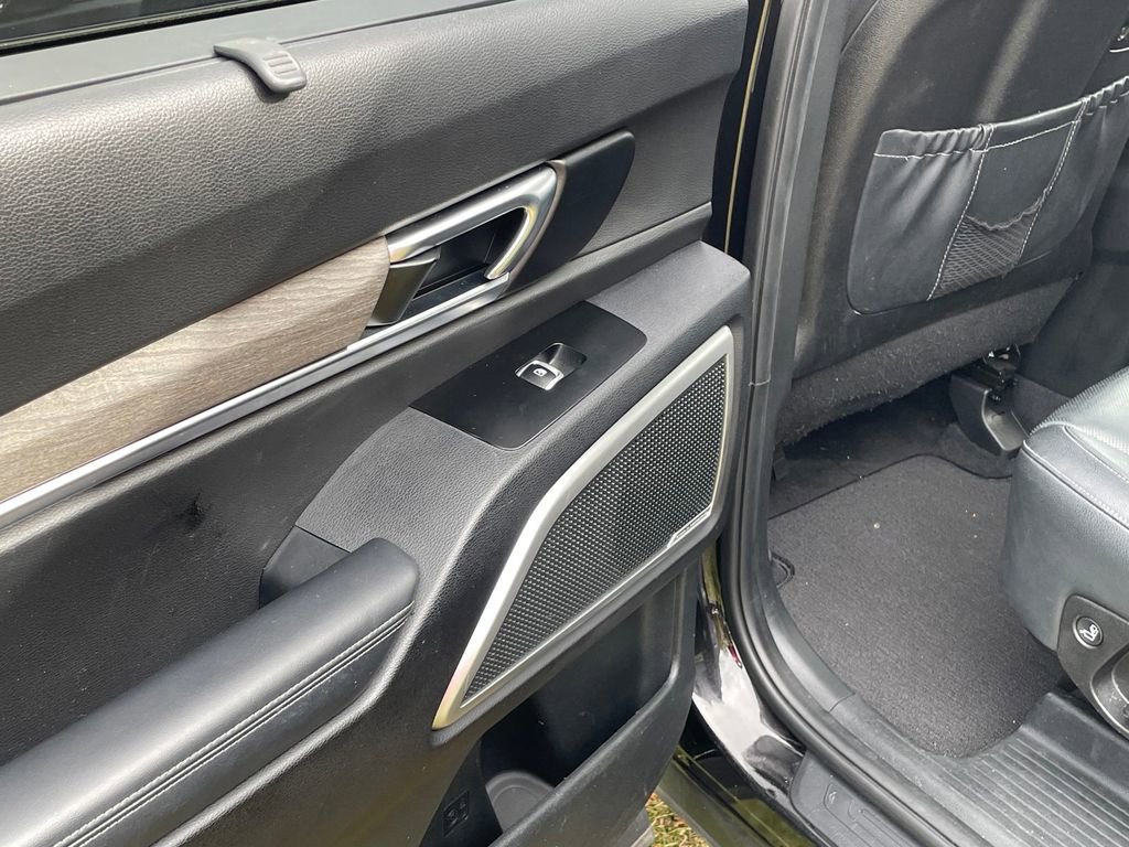 Used 2022 Kia Telluride EX w/ EX Premium Package image 35