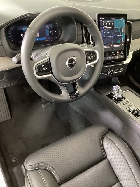 New 2026 Volvo XC90 B6 Ultra w/ Protection Package image 9