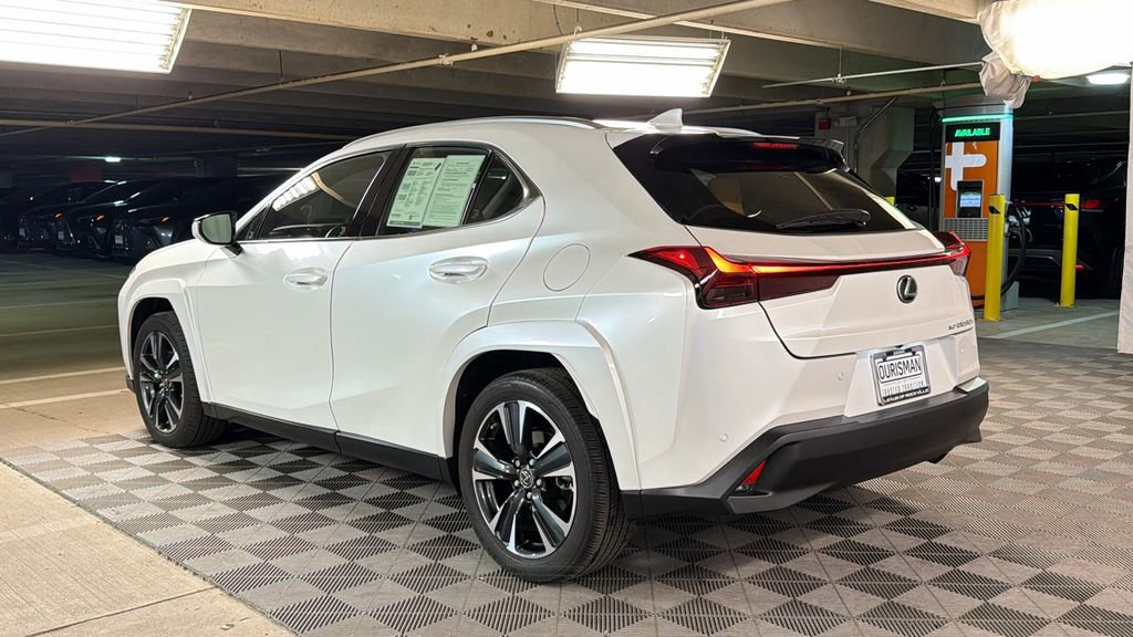 Used 2023 Lexus UX 250h AWD w/ Accessory Package (Z1) image 7