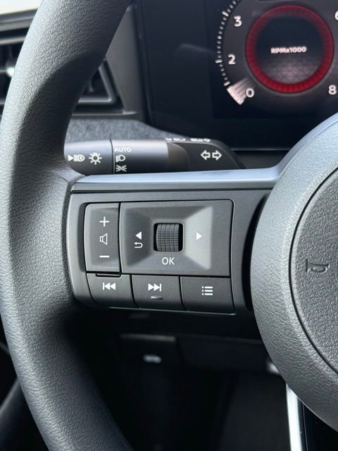 New 2026 Nissan Kicks SV w/ Charging Package FWD image 11