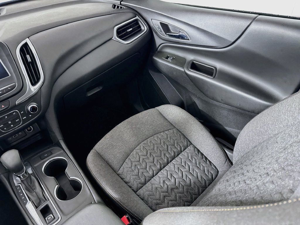Used 2024 Chevrolet Equinox LT FWD image 23