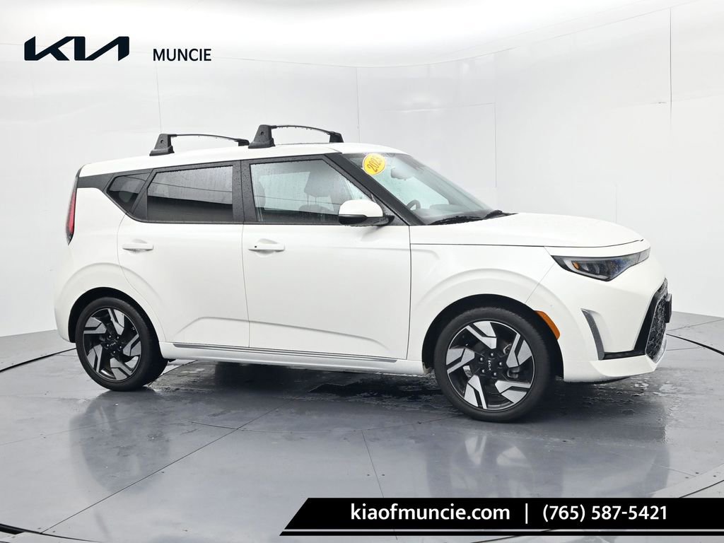 Certified 2023 Kia Soul GT-Line w/ GT-Line Technology Package FWD image 1