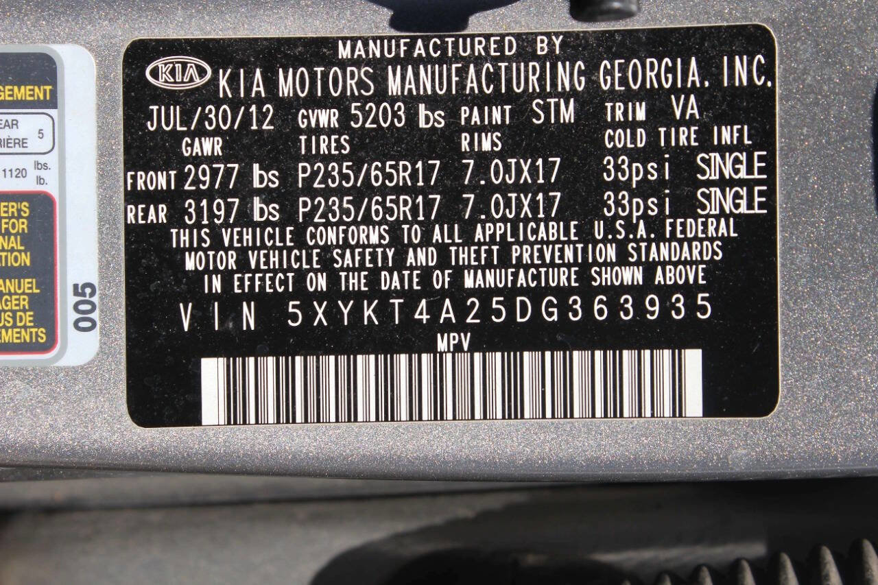 Used 2013 Kia Sorento LX image 8