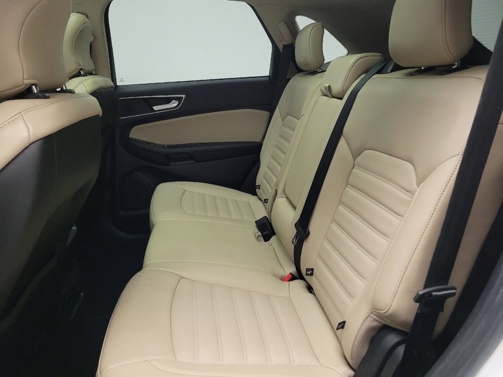 Used 2016 Ford Edge SEL w/ Equipment Group 201A image 18