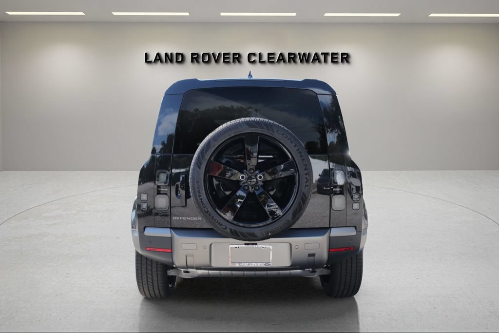 New 2026 Land Rover Defender 110 S AWD/4WD image 4