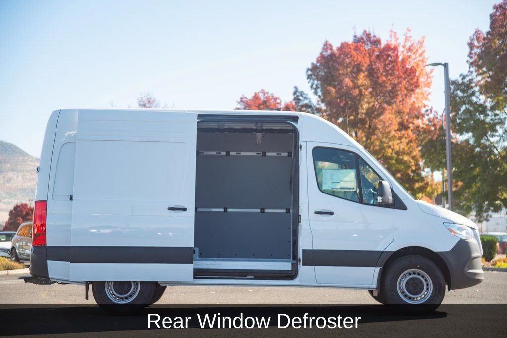 Used 2025 Mercedes-Benz Sprinter 2500 image 8