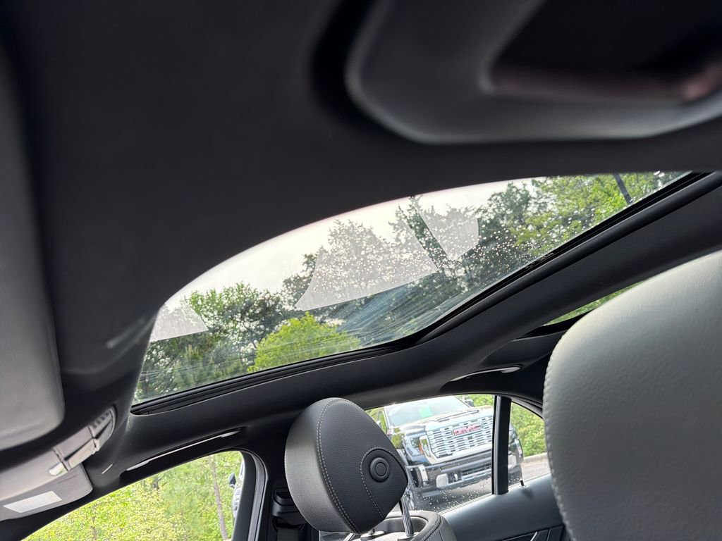 Used 2022 Mercedes-Benz E 350 Sedan image 27