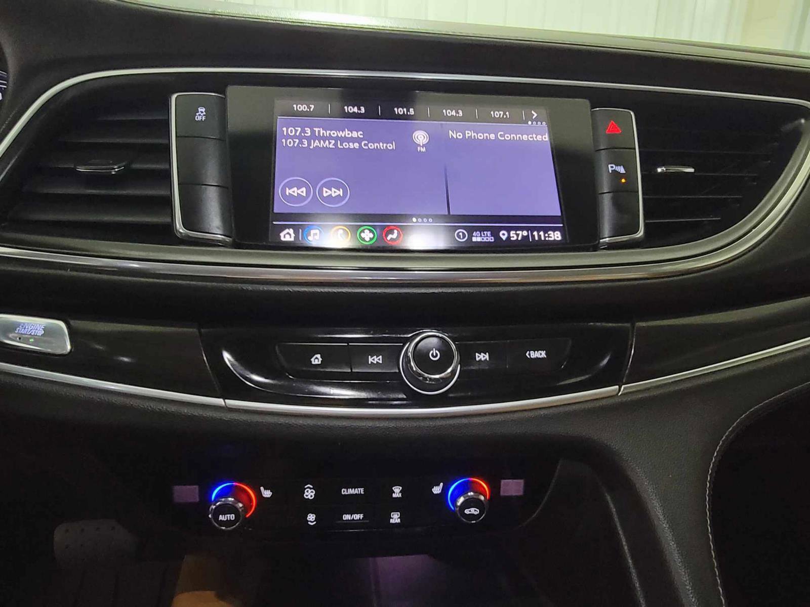 Used 2020 Buick Enclave Essence w/ Sport Touring Edition image 37