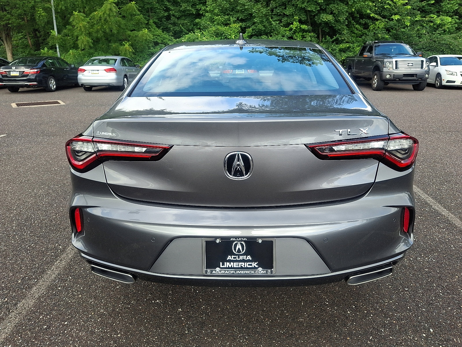 New 2025 Acura TLX w/ Technology Package FWD image 9