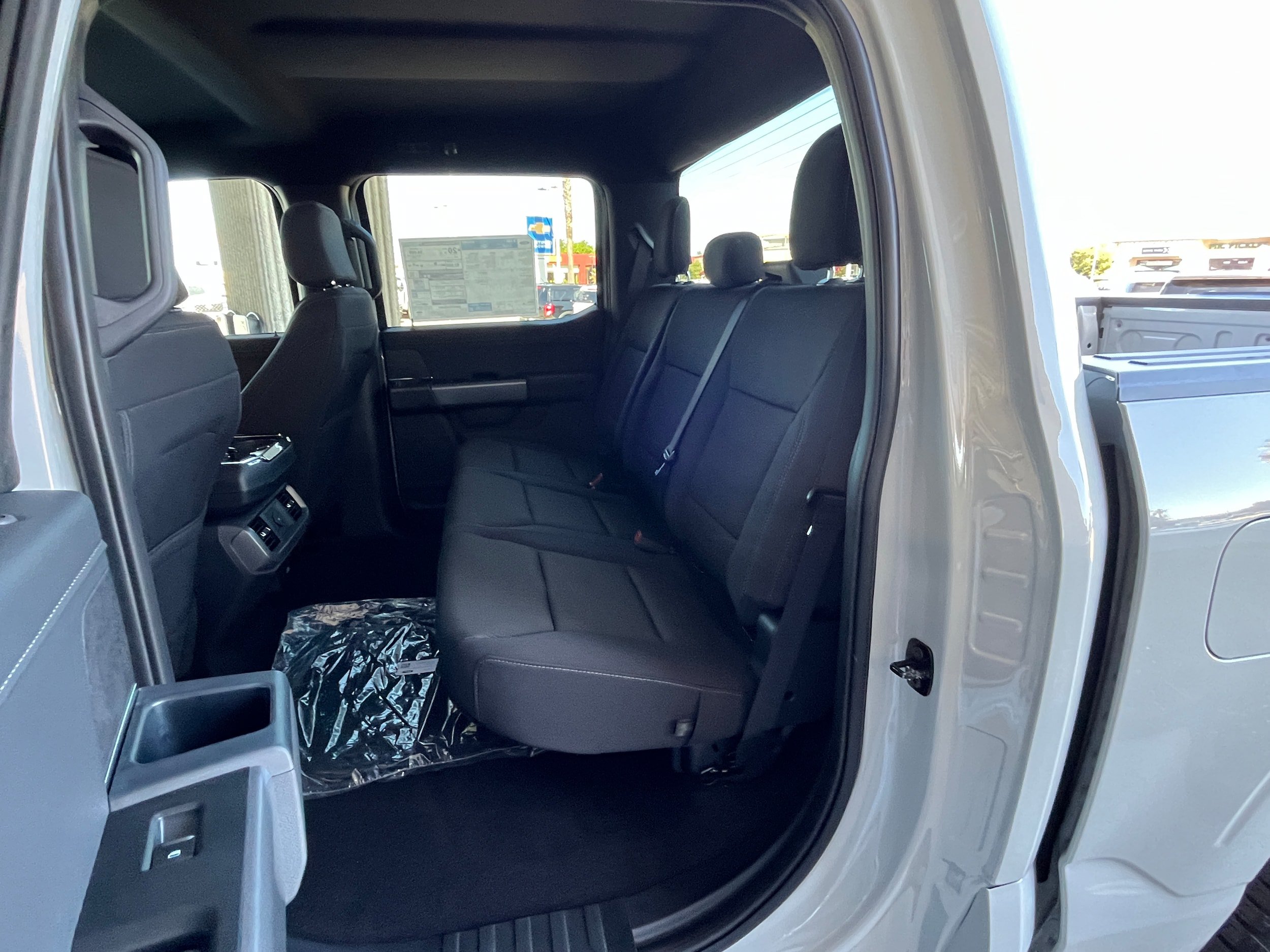 New 2026 Ford F150 XLT w/ XLT Black Appearance Package AWD/4WD image 8
