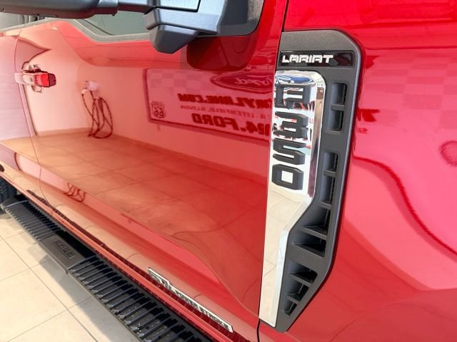 New 2026 Ford F350 Lariat w/ Lariat Premium Package image 9