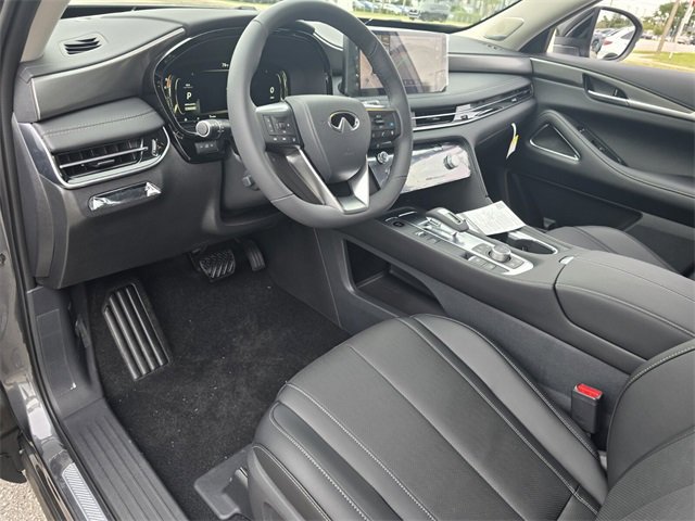 New 2026 INFINITI QX60 Luxe w/ Family Package image 8