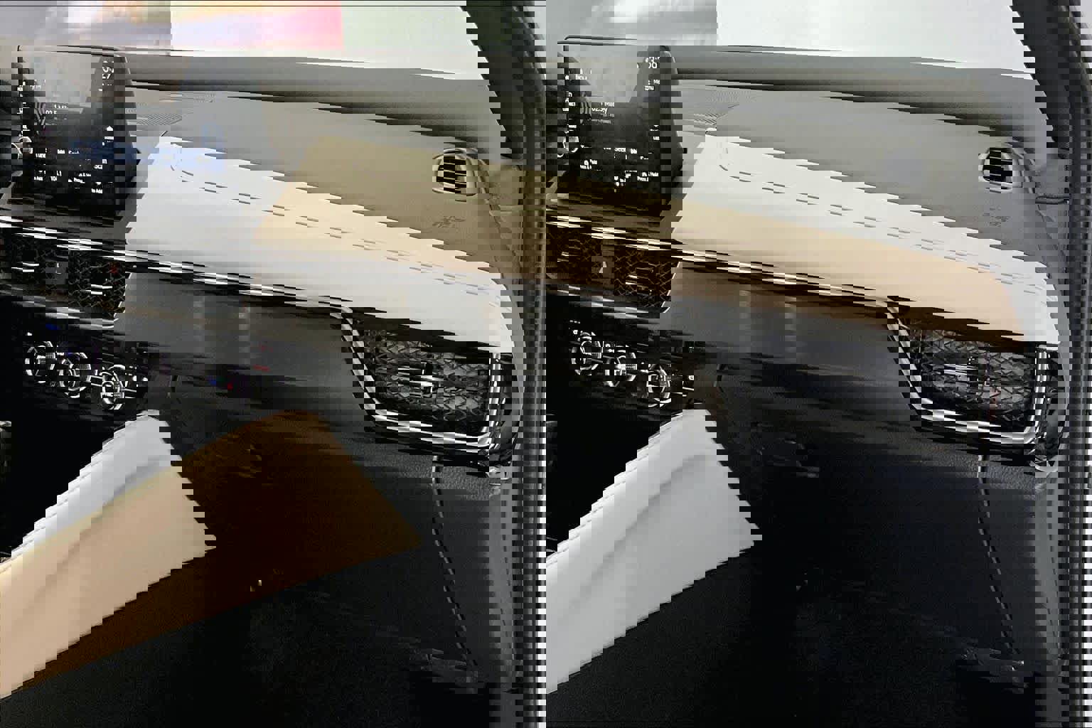 Used 2025 Acura ADX A-Spec image 21