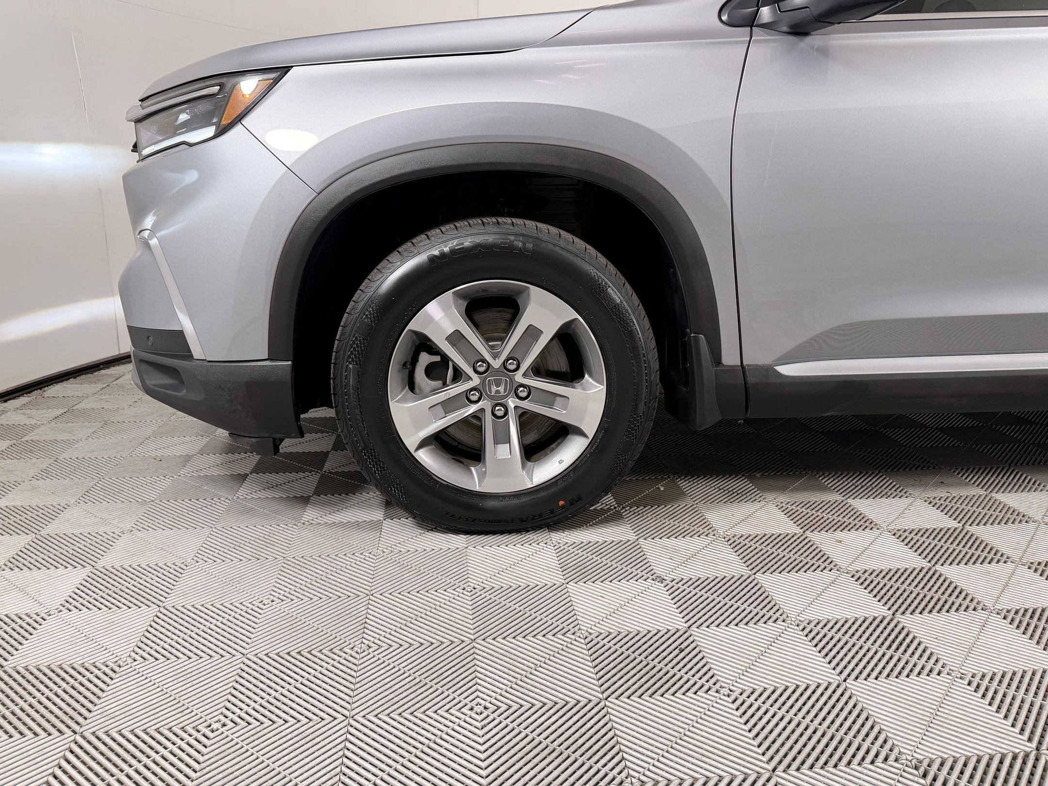 Certified 2025 Honda Pilot EX-L image 28