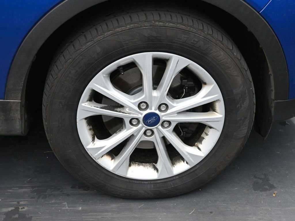 Used 2017 Ford Escape SE image 11