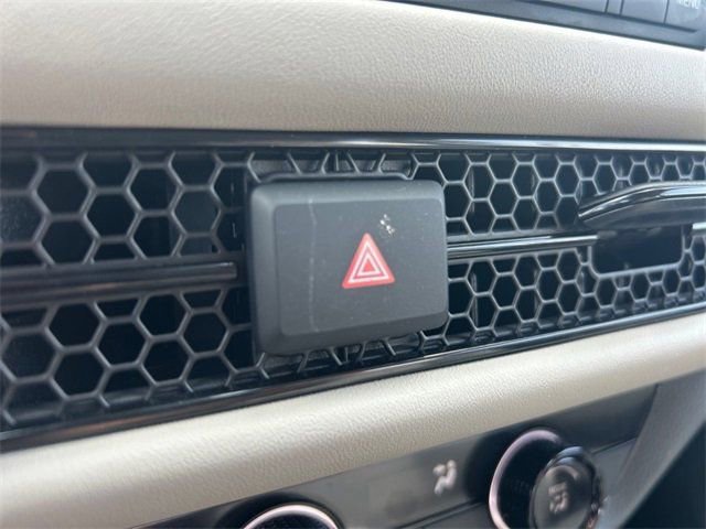 Used 2025 Honda HR-V LX image 14