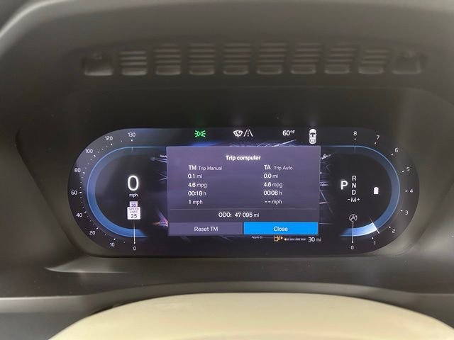 Used 2023 Volvo XC90 B6 Plus AWD/4WD image 16