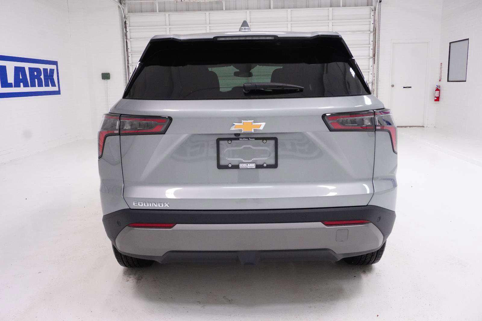 New 2026 Chevrolet Equinox LT image 6