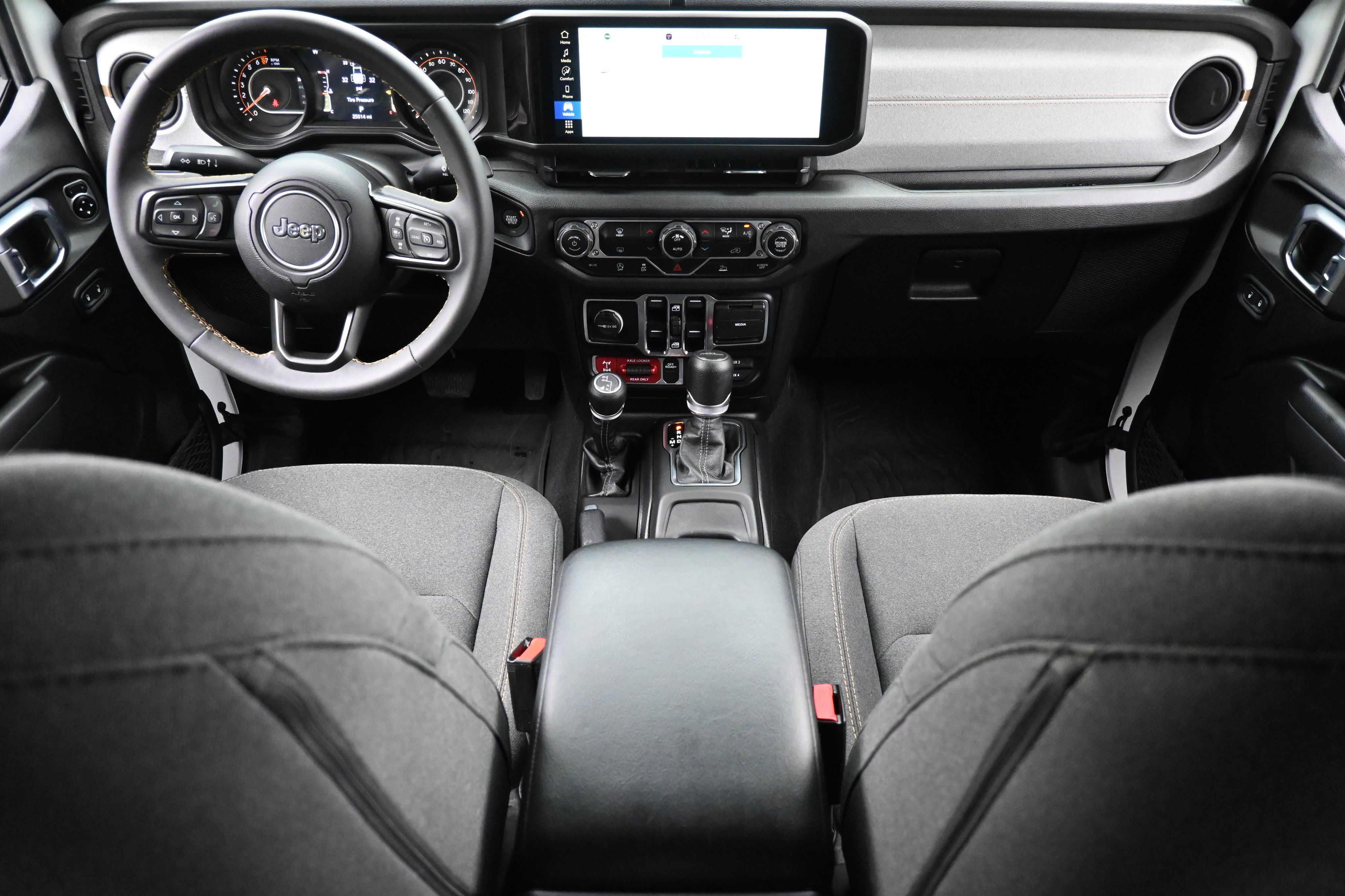 Used 2024 Jeep Gladiator Sport AWD/4WD image 21