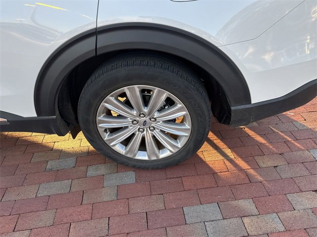 Used 2021 Ford Explorer Limited w/ Equipment Group 301A image 6