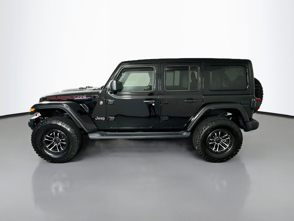 Used 2025 Jeep Wrangler Unlimited Rubicon AWD/4WD image 4