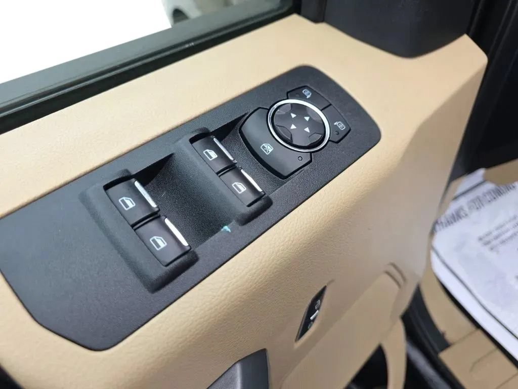 Used 2019 Ford F150 XLT w/ Trailer Tow Package AWD/4WD image 12