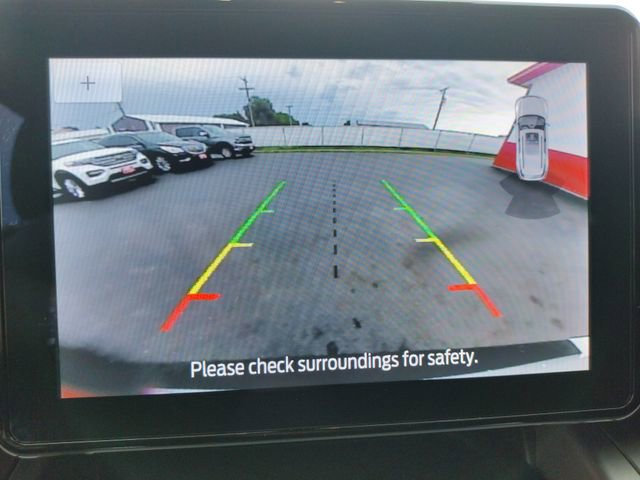 Used 2022 Ford Explorer XLT image 22