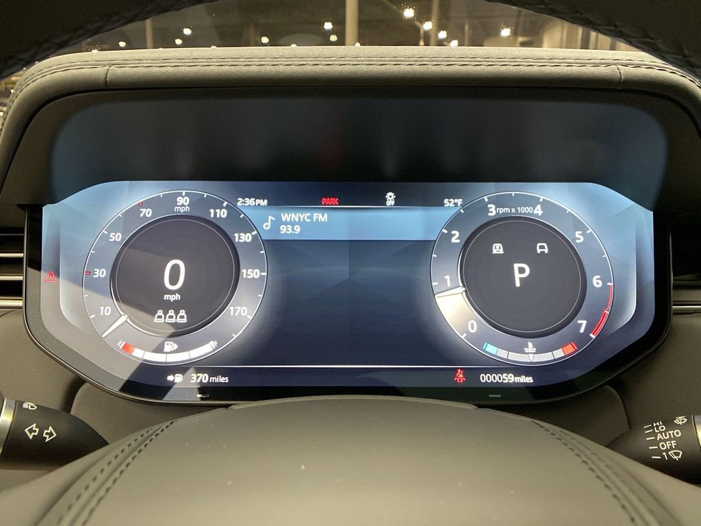 Used 2023 Land Rover Range Rover SE image 21