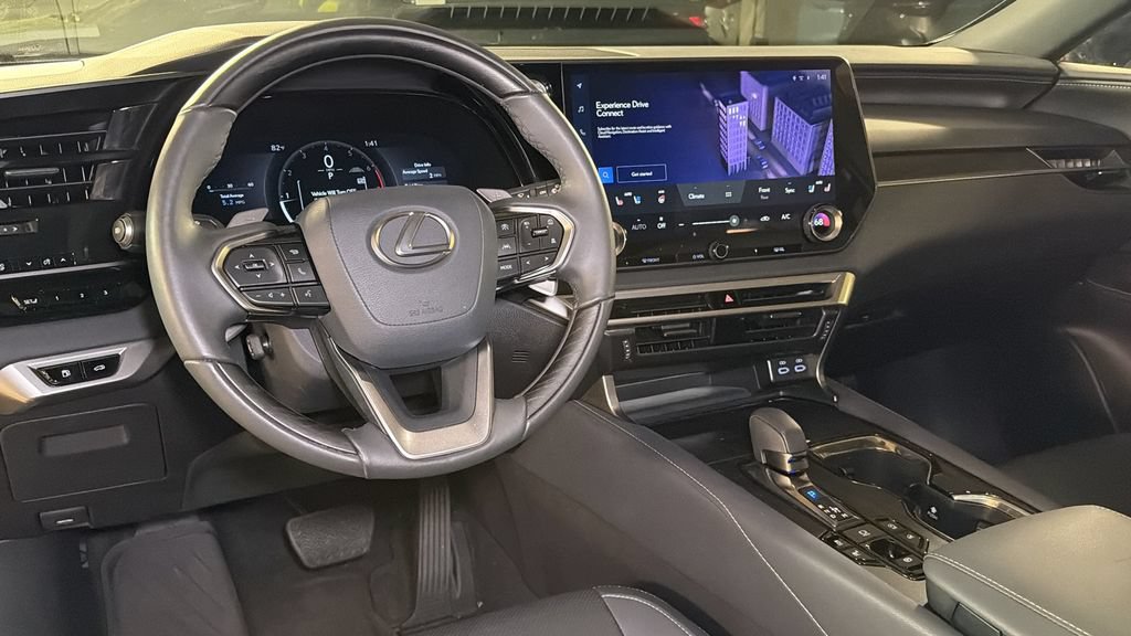 Certified 2025 Lexus RX 350 Premium w/ Accessory Package AWD/4WD image 17