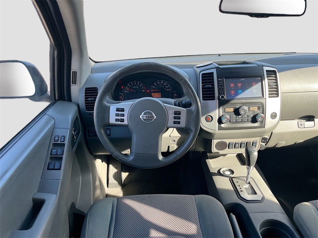 Used 2020 Nissan Frontier SV image 21