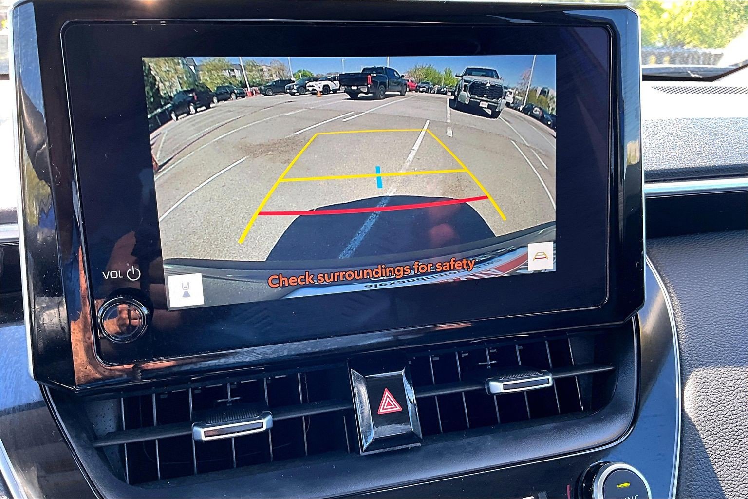 Used 2024 Toyota Corolla Cross XLE FWD image 20