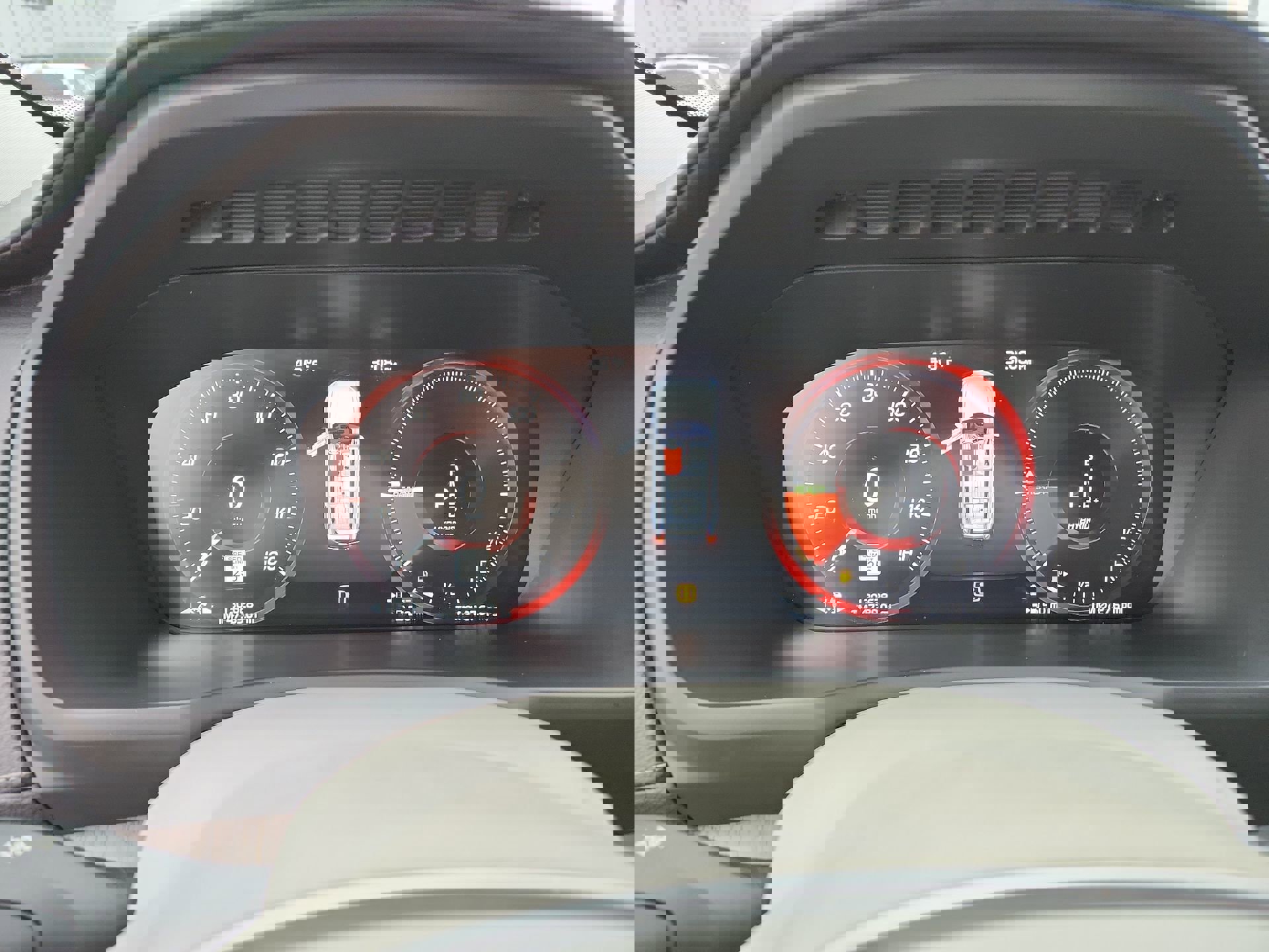 Used 2021 Volvo XC90 T8 Inscription w/ Climate Package image 10