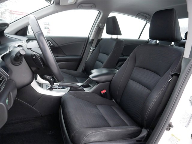 Used 2015 Honda Accord Sport image 15