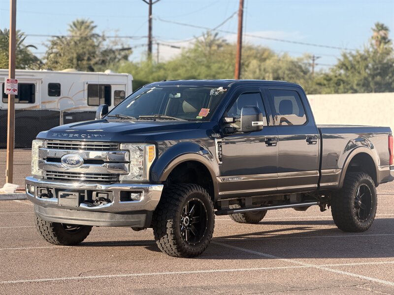 Used 2017 Ford F350 Lariat w/ Lariat Value Package AWD/4WD image 9