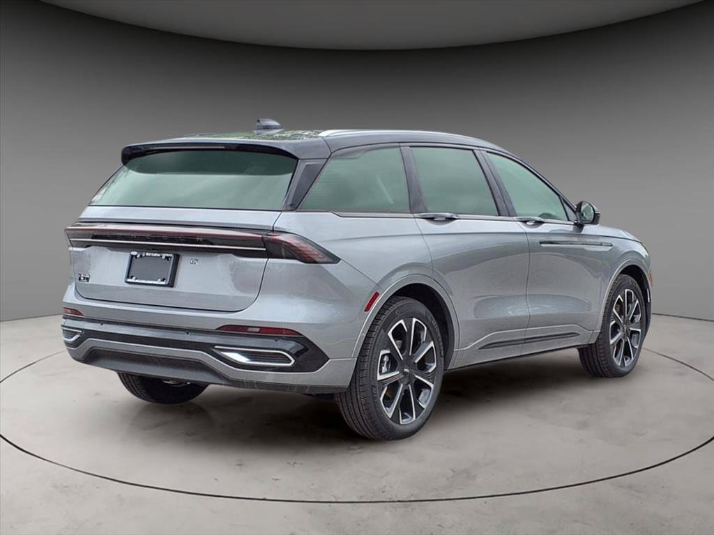 New 2025 Lincoln Nautilus Reserve AWD/4WD image 8