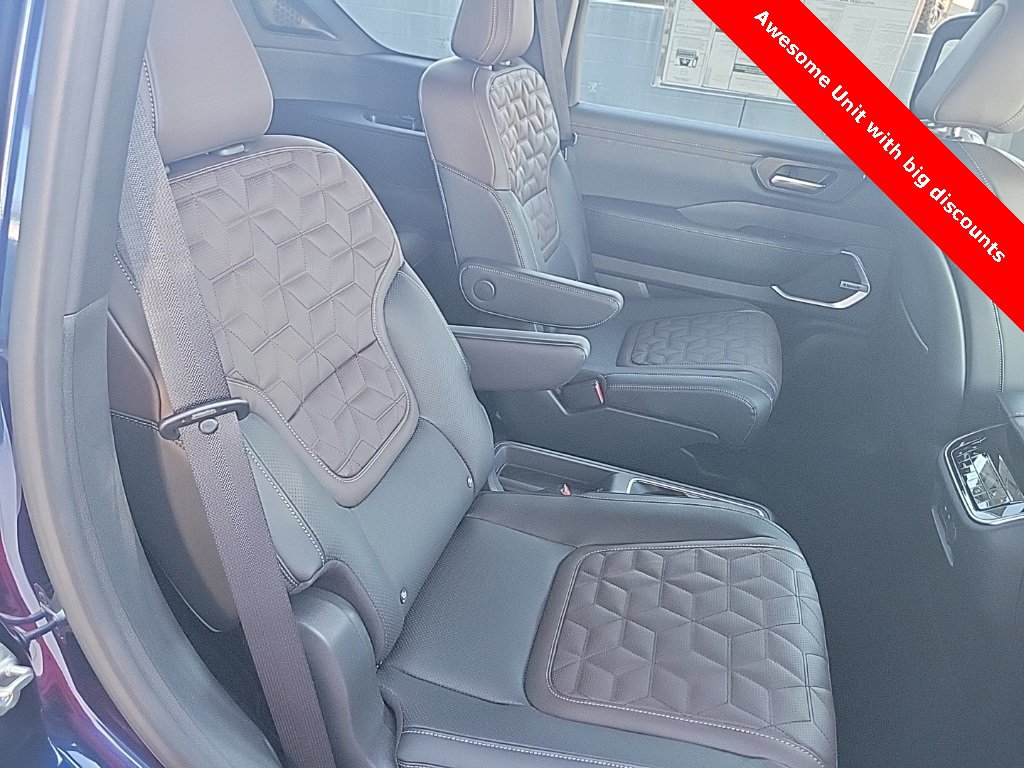 New 2025 Nissan Armada Platinum image 44