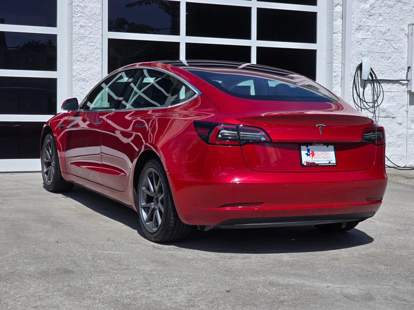 Used 2018 Tesla Model 3 Long Range RWD image 7