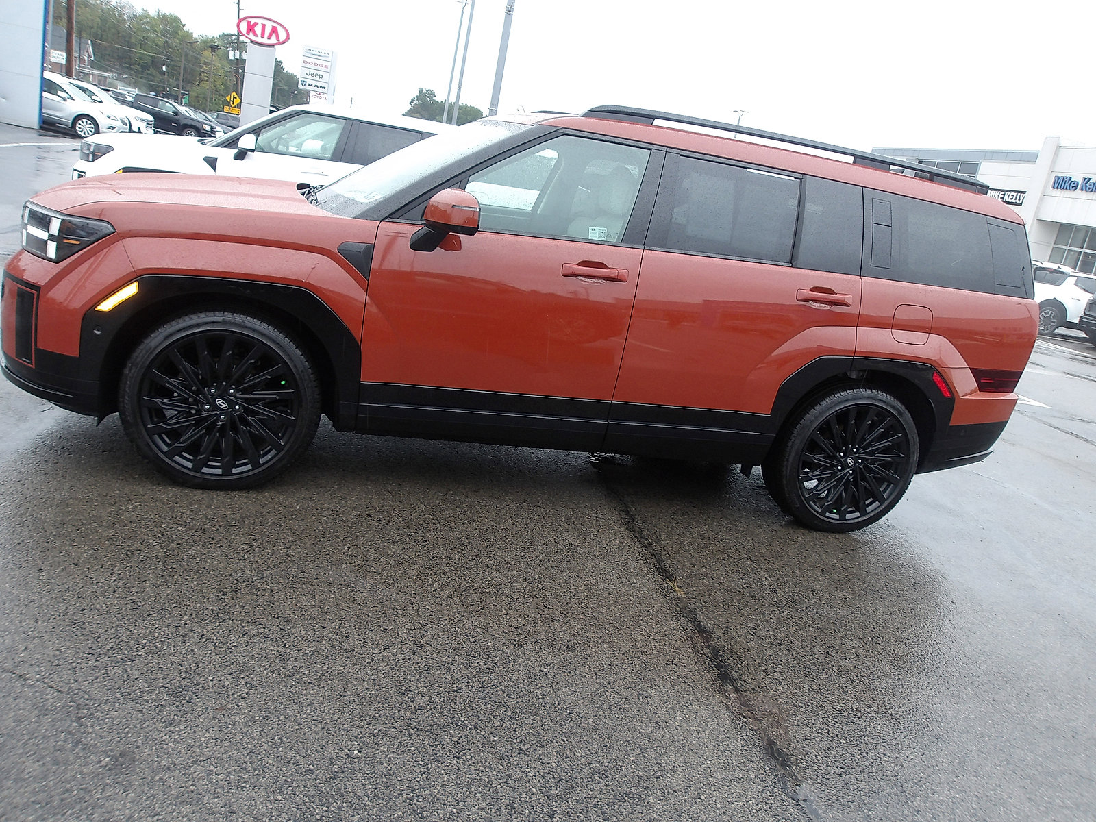 Used 2025 Hyundai Santa Fe Calligraphy image 4